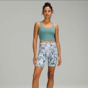 Align HR 8” short Lululemon size 4
